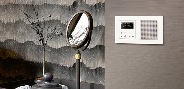 JUNG Smart Radio DAB+ bei Elektro Heinrich Seib GmbH in Hanau