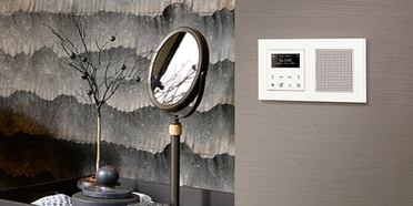 JUNG Smart Radio DAB+ bei Elektro Heinrich Seib GmbH in Hanau