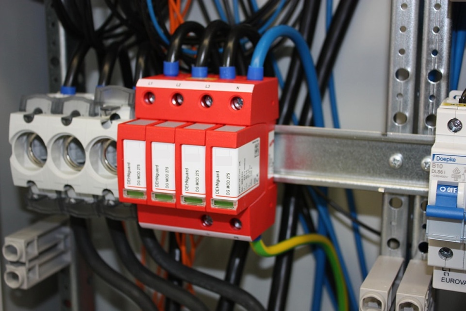 U berspannungsschutz bei Elektro Heinrich Seib GmbH in Hanau